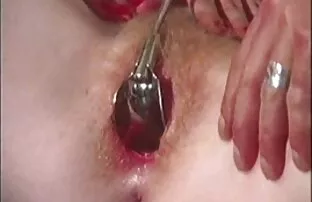 XXX bang.com：貧乳と握手会 女性 えっち