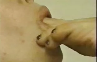 XXX 18Videoz-Roxy lips-入れ墨%26pierced十代の内部ザーメン 女性 の 無料 セックス 動画