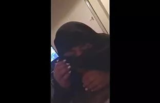 XXX 巨大なお母さんは、彼女の義理の息子がすべての場所に来ると捕まえた。 無料 エッチ クンニ 動画