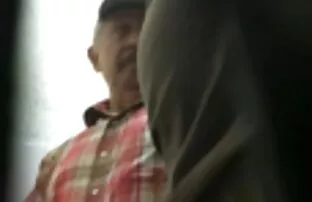 XXX お父さんの願いは、再び彫ります エロ 動画 女 無料